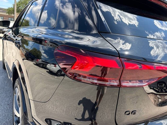 2025 Audi Q6 e-tron 17