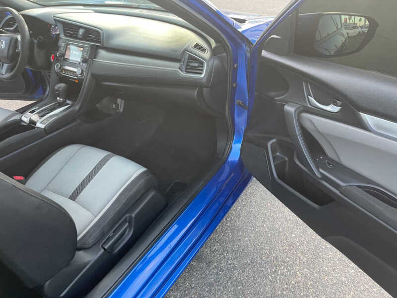 2016 Honda Civic LX-P