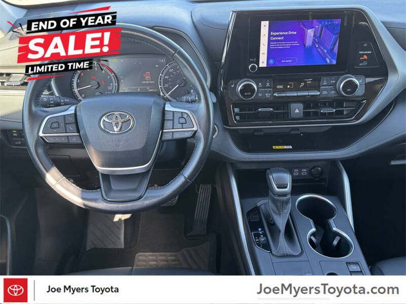 2023 Toyota Highlander XLE