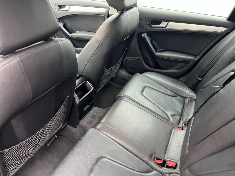 2010 Audi A4 2.0T quattro Premium