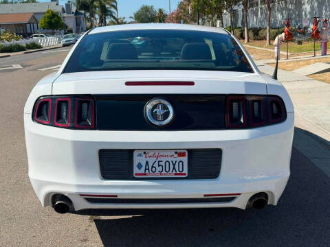 2014 Ford Mustang V6 Premium