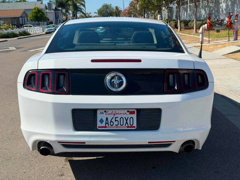 2014 Ford Mustang V6 Premium