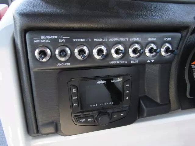 2025 South Bay PONTOON 224 E