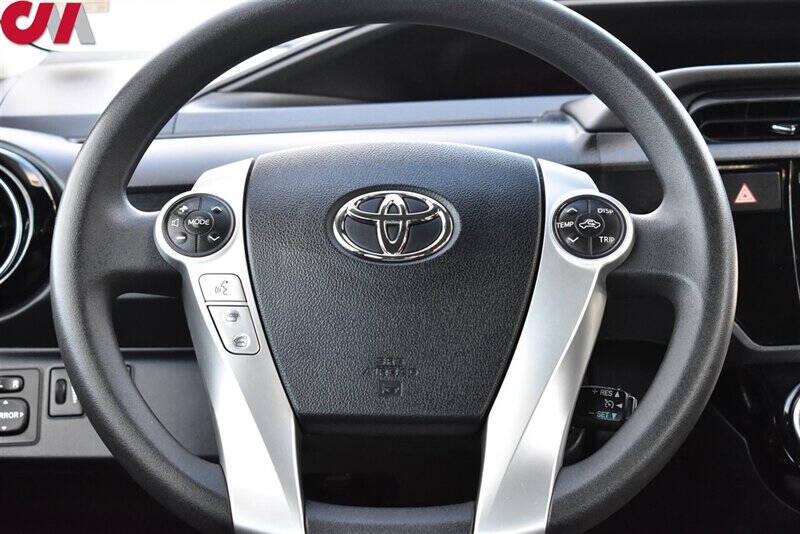 2017 Toyota Prius c One