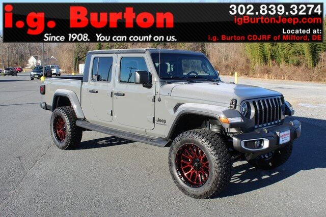2022 Jeep Gladiator Sport S
