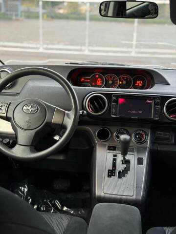 2015 Scion xB