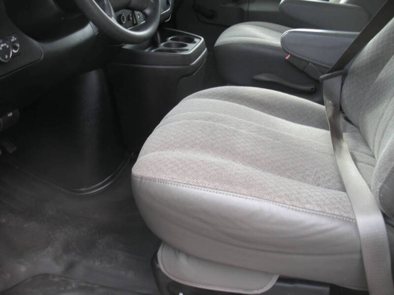 2019 Chevrolet Express 2500