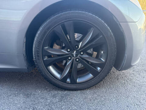 2010 Hyundai Genesis Coupe 2.0T Premium