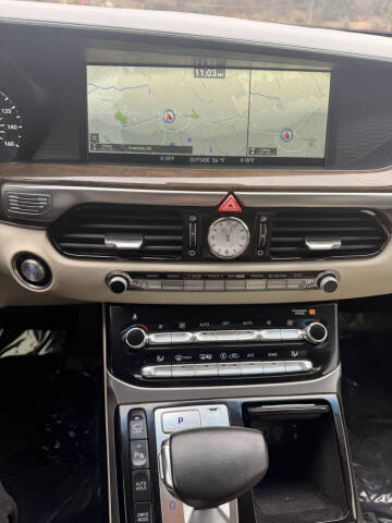 2017 Genesis G90 3.3T Premium