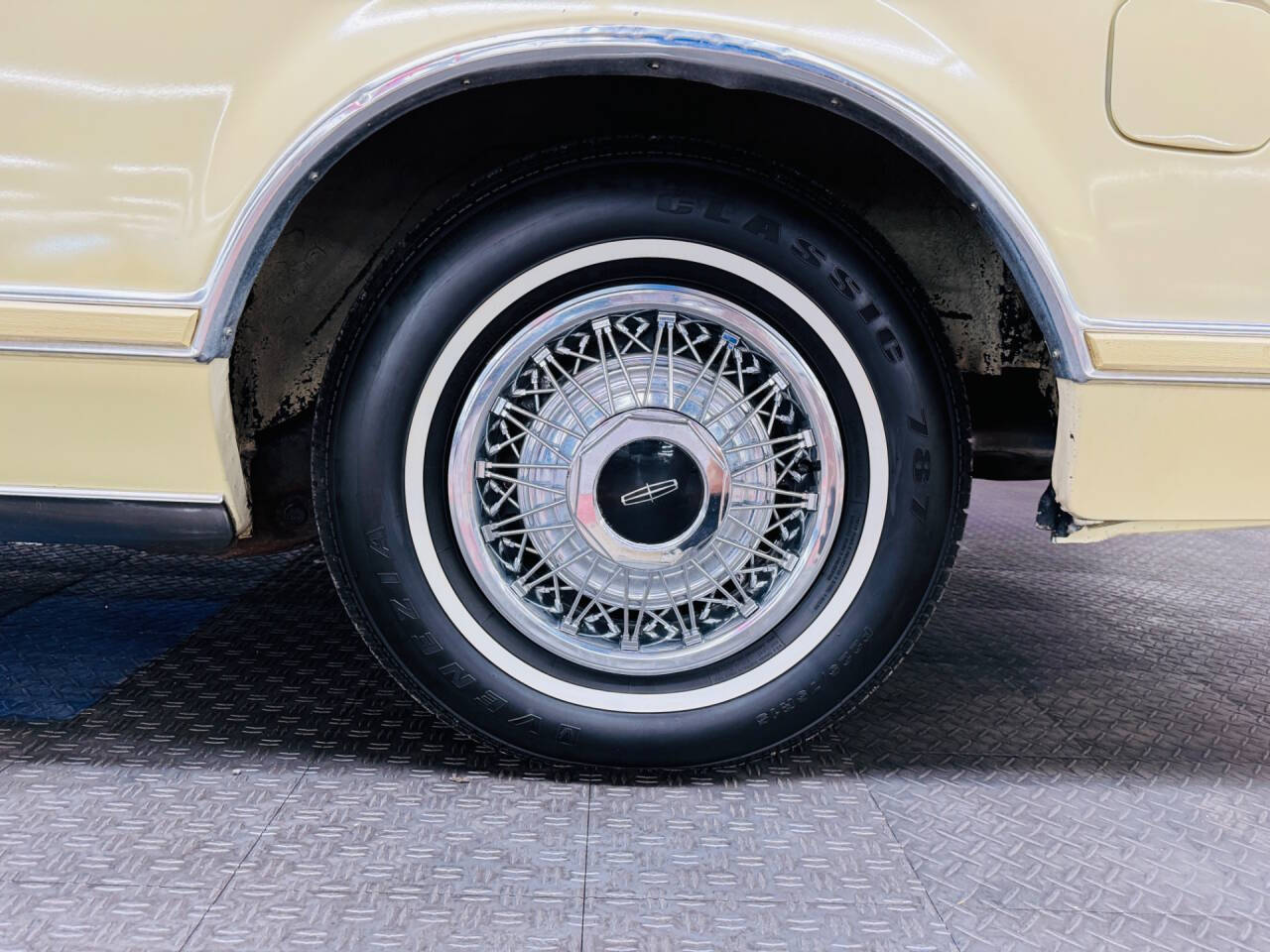1979 Lincoln Mark V 27
