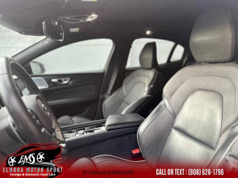 2019 Volvo S60 T6 R-Design