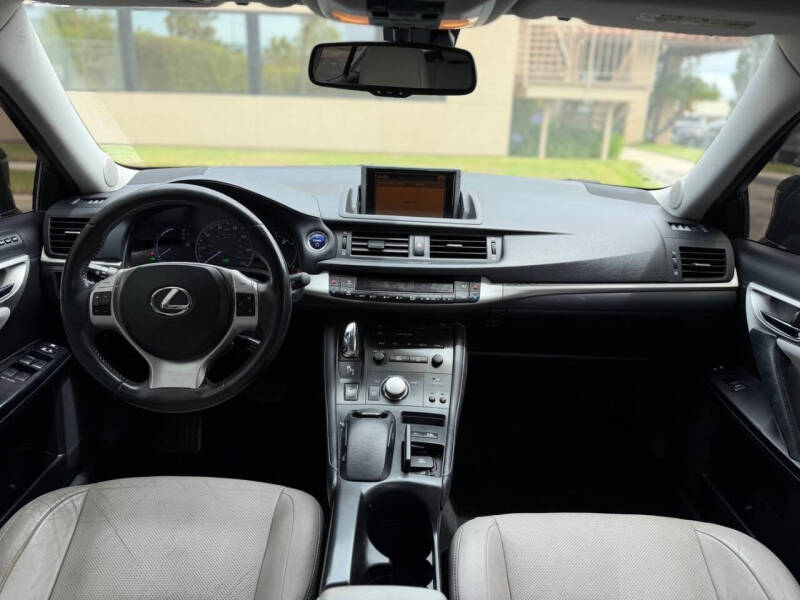 2012 Lexus CT 200h Premium