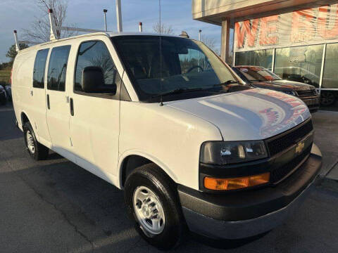 2022 Chevrolet Express 2500