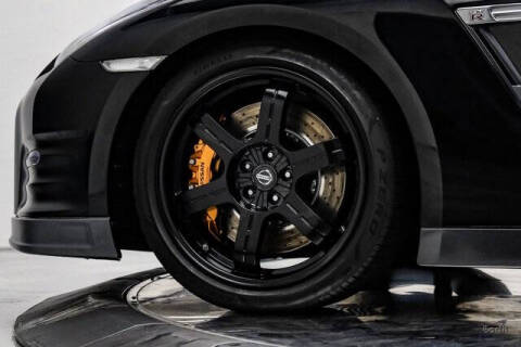 2013 Nissan GT-R Premium