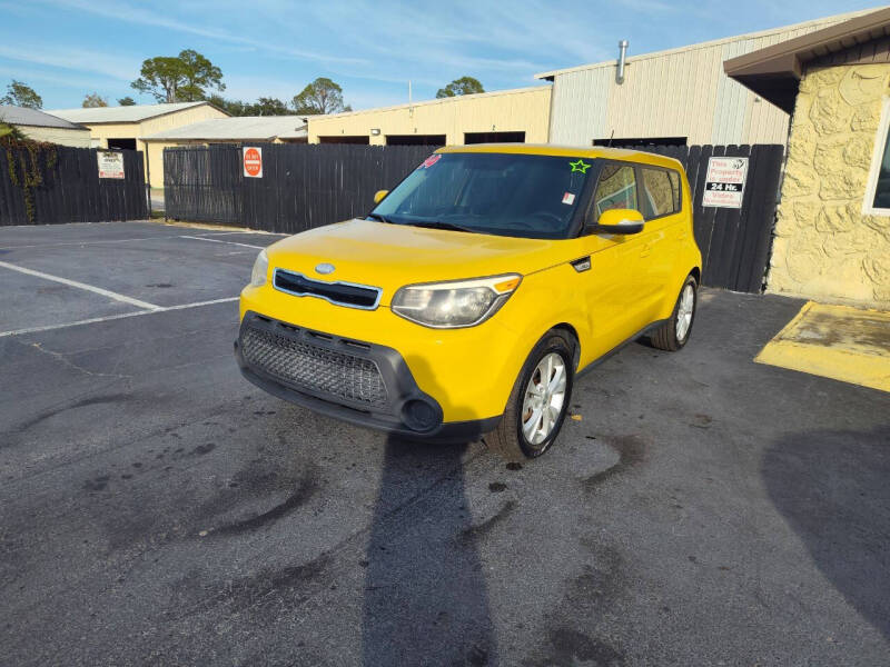2014 Kia Soul +