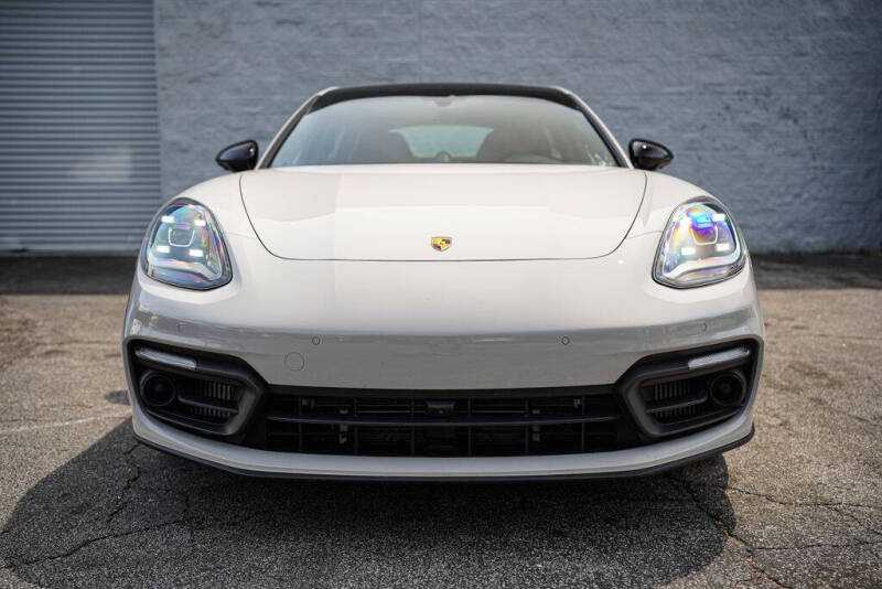 2023 Porsche Panamera