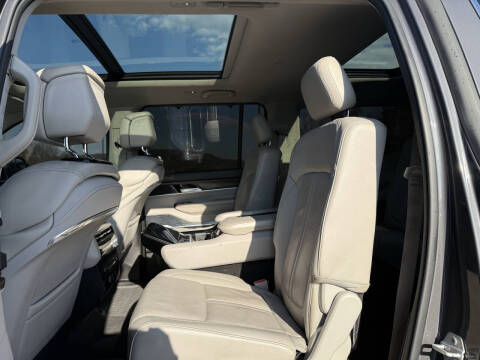 2022 Jeep Grand Wagoneer Series I