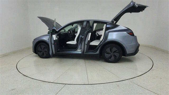 2026 Tesla Model Y Long Range