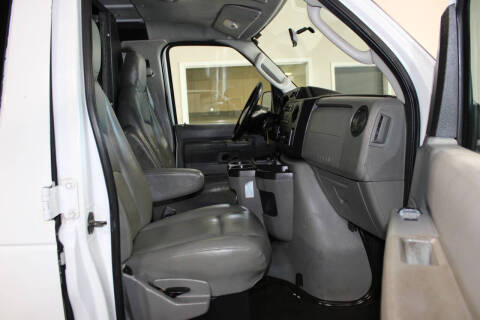 2009 Ford E-Series E-350 SD