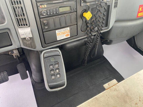 2003 International DuraStar 4300