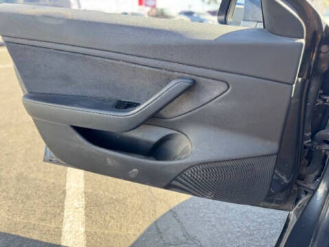 2018 Tesla Model 3 Standard