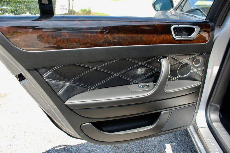 2012 Bentley Continental Flying Spur