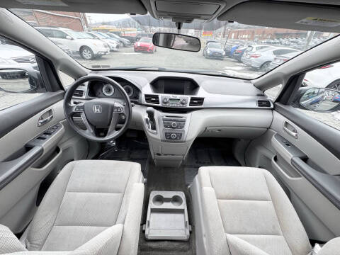 2014 Honda Odyssey LX