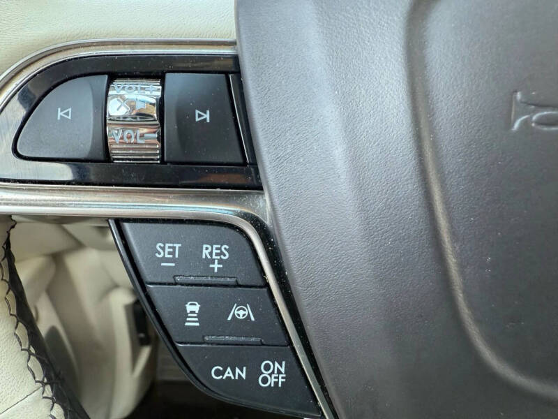 2019 Lincoln Nautilus Black Label