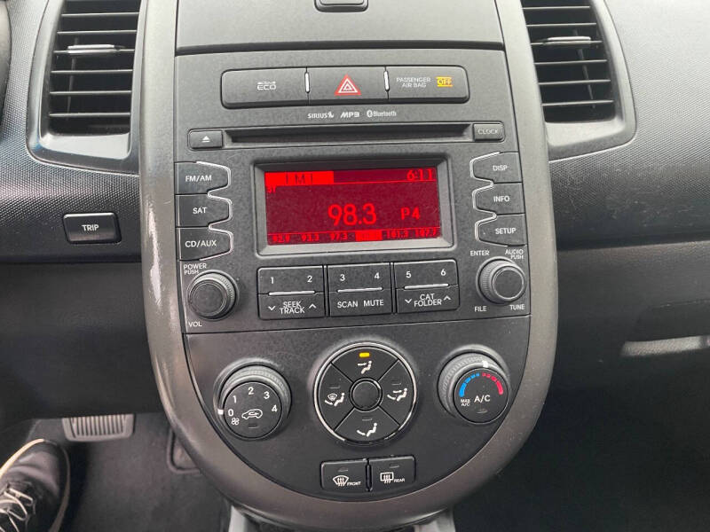2012 Kia Soul +