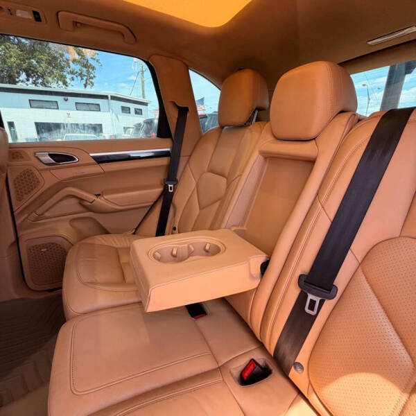 2016 Porsche Cayenne
