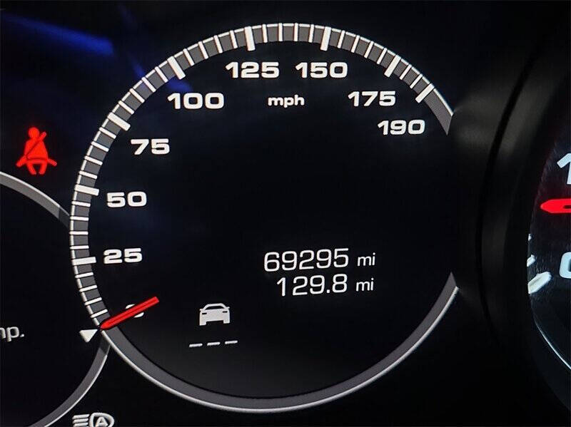 2021 Porsche Cayenne GTS