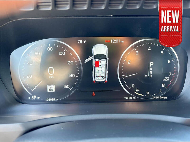 2021 Volvo XC90 T5 Momentum