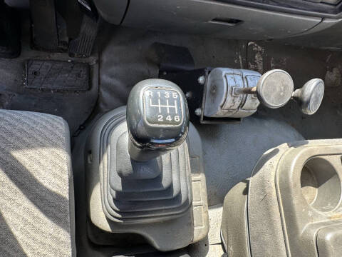 2001 UD Trucks UD2300