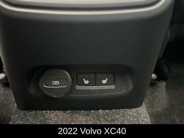 2022 Volvo XC40 Recharge Twin Plus