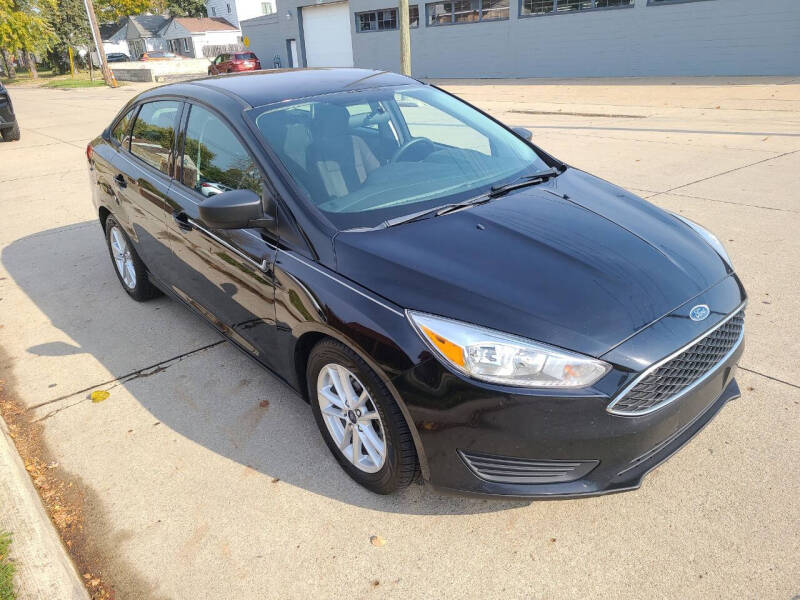 2017 Ford Focus S photo 6