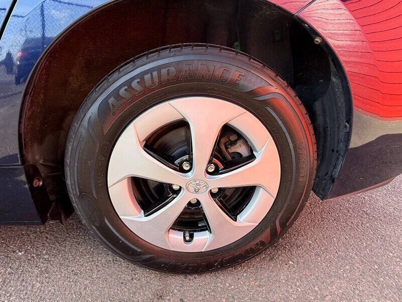 2014 Toyota Prius Two