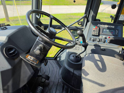 2015 John Deere 410K