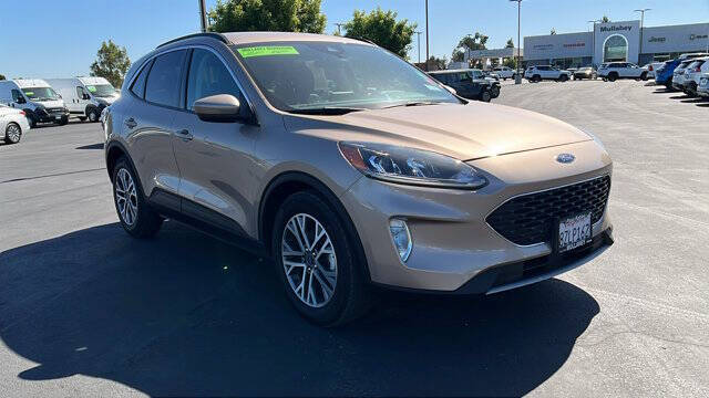Gold 2021 Ford Escape SEL SEL 4dr SUV 1