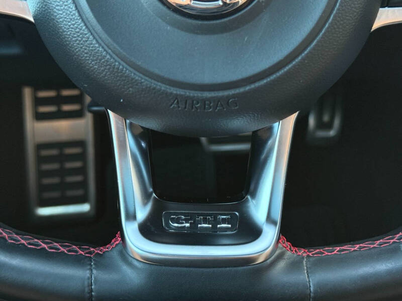 2015 Volkswagen Golf GTI S