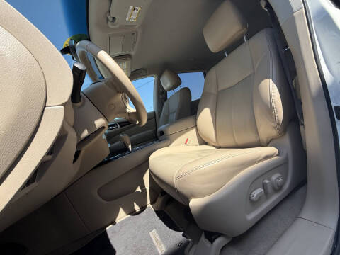 2014 Nissan Pathfinder SL