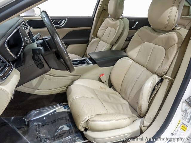 2017 Lincoln Continental Select