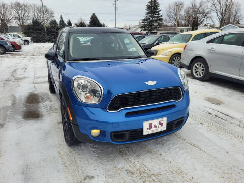 2012 MINI Cooper Countryman for sale at J & S Auto Sales in Thompson ND