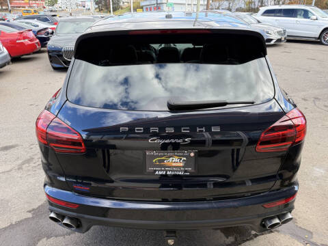 2016 Porsche Cayenne S