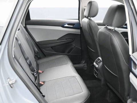 2024 Volkswagen Taos SE 4Motion