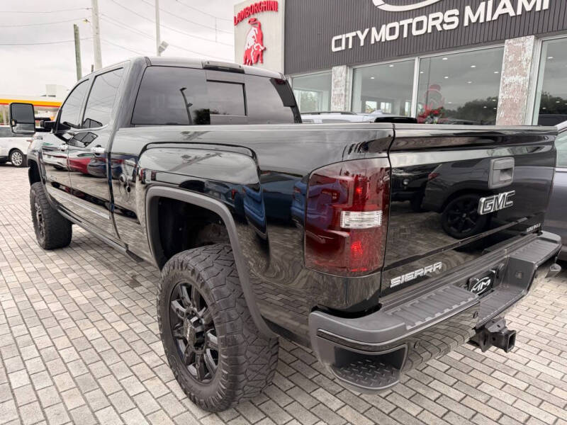 2015 GMC Sierra 2500HD Denali