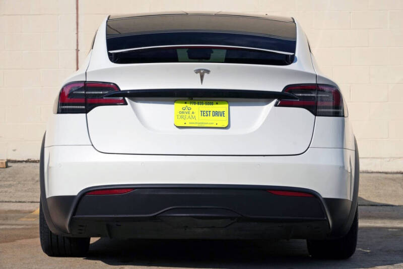 2023 Tesla Model X Standard Range