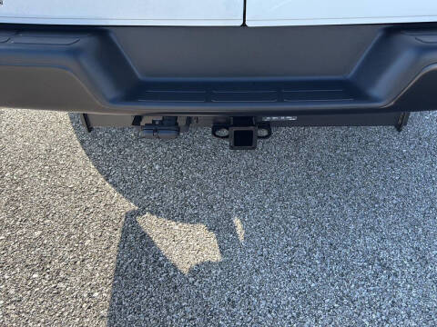 2025 Chevrolet Express 2500