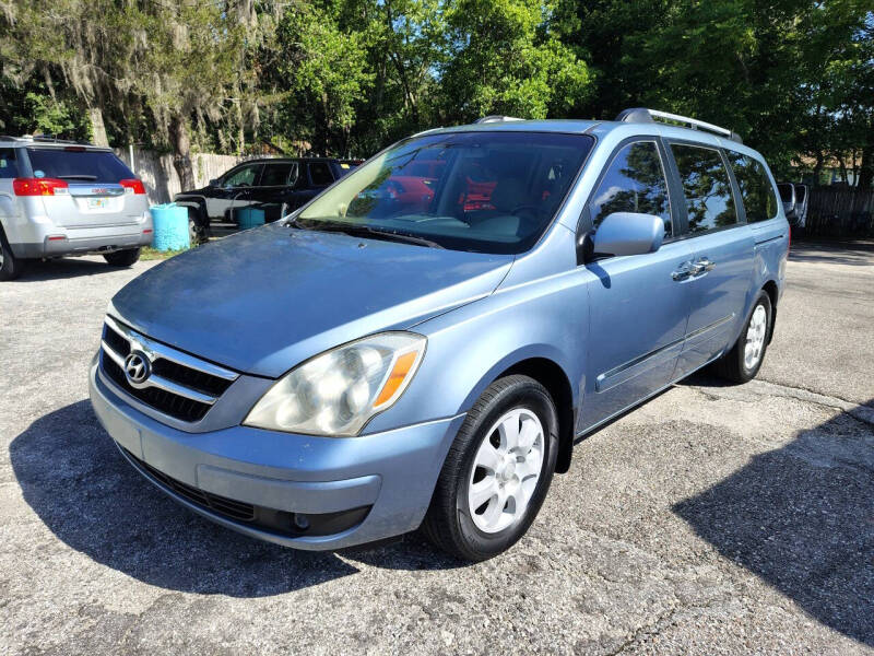 2008 Hyundai Entourage GLS