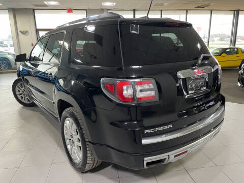 2016 GMC Acadia Denali