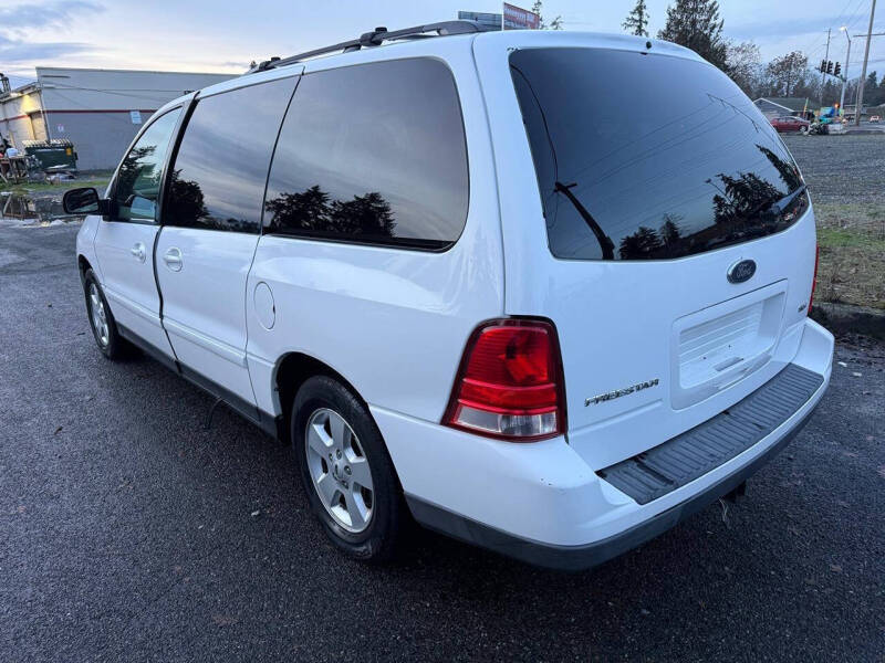 2005 Ford Freestar SES